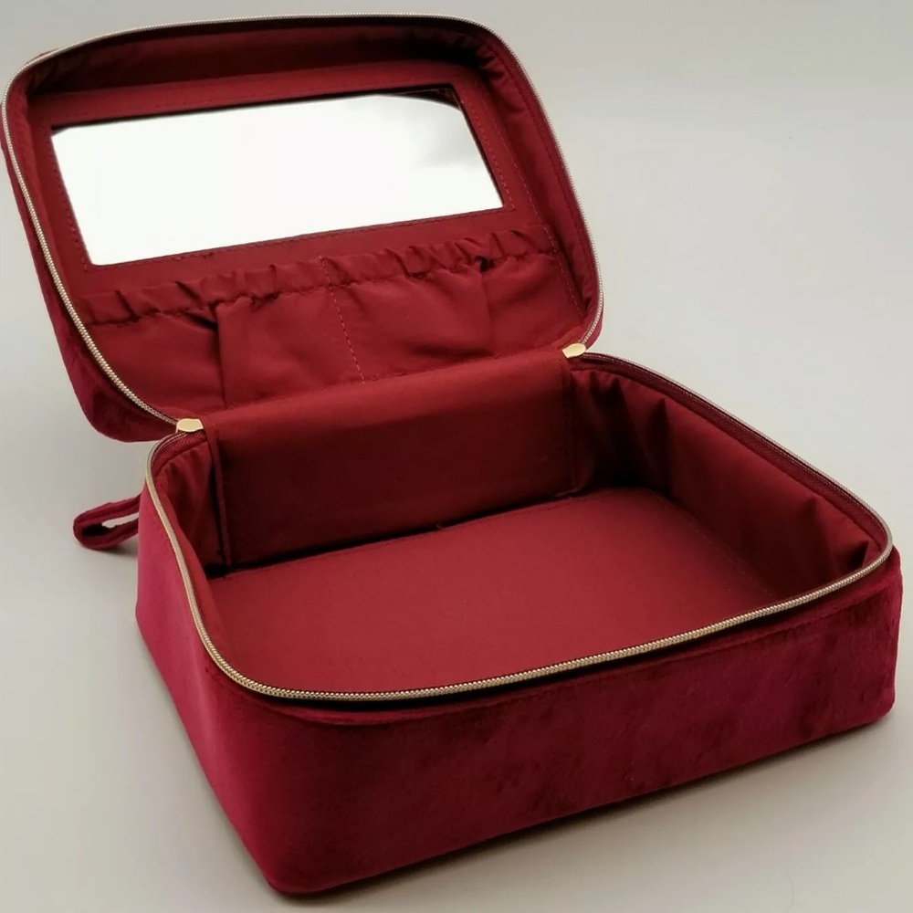 Dolce & Gabbana RARE & LIMITED EDITION Vanity Case - Picture 10 of 13